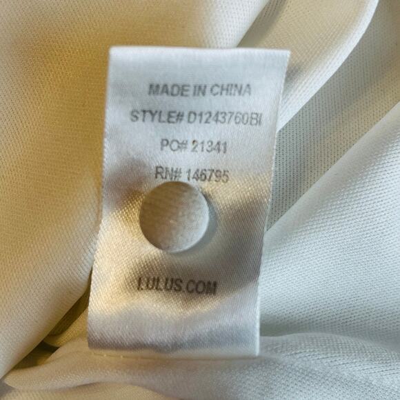 Lulus White Knit Lace Bodice Minimalist Summer Cap Sleeve Shift Dress M - Picture 7 of 10